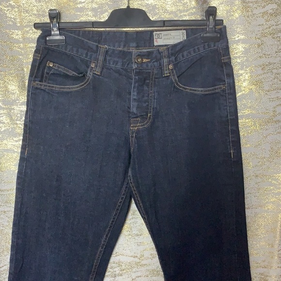 DC Dark Blue Wash Straight Fit Women’s Jeans Size 30*30 - Picture 3 of 13